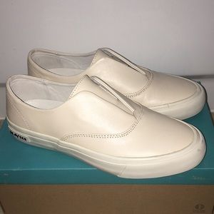 Leather Sunset Strip SeaVees Sneaker (Beige/Blush)